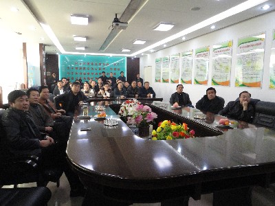 县纪委监察局组织收看十八大开幕式